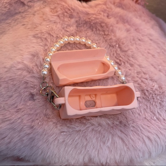 Airpods pro pearl purse case - Picture 4 of 4